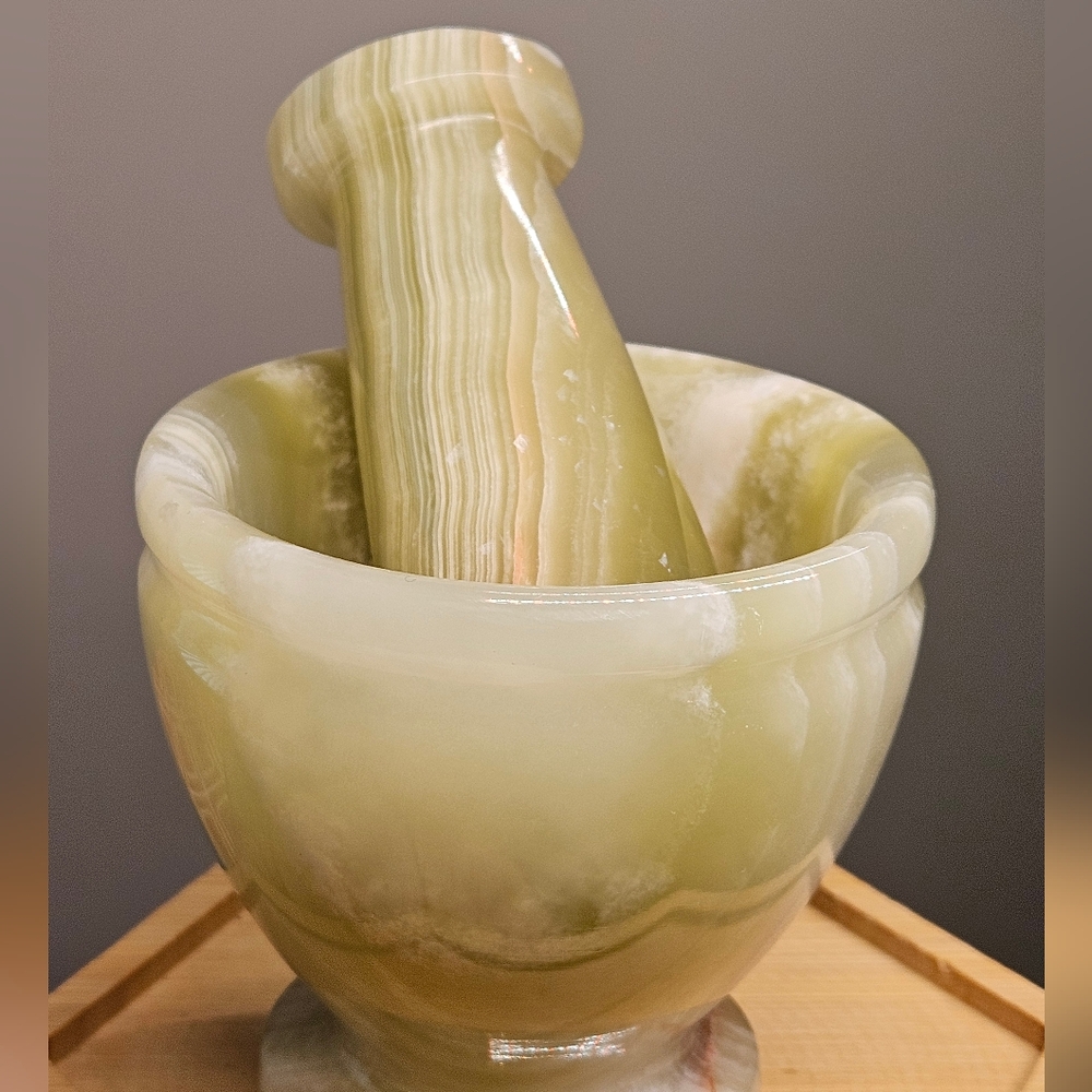 Afghanistan Jade Mortar and Pestle Set